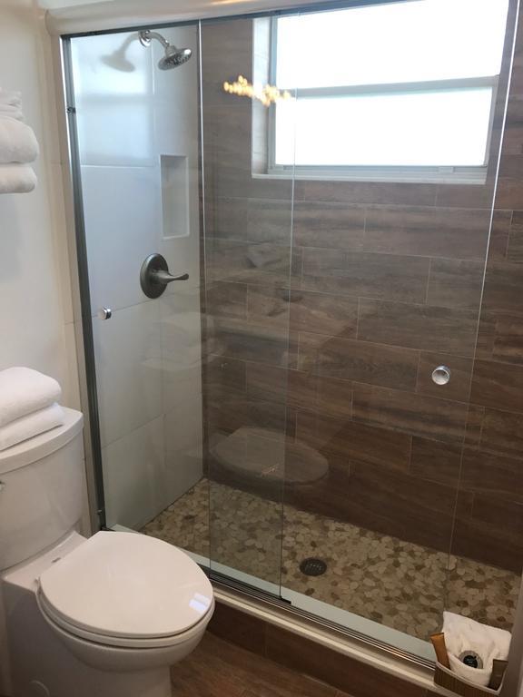 Wave Beach Vacation Rentals Помпано-Біч Номер фото